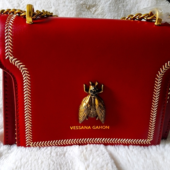 Esme Small Crossbody Bag with Chain Strap - Picture 3 of 4